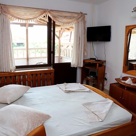 Hotel Mishel Kocherinovo Extérieur photo