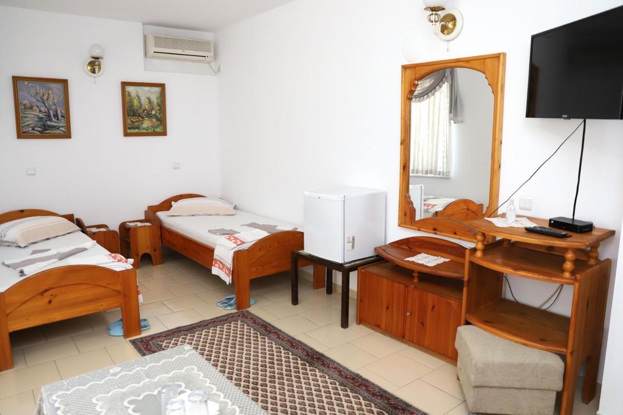 Hotel Mishel Kocherinovo Extérieur photo