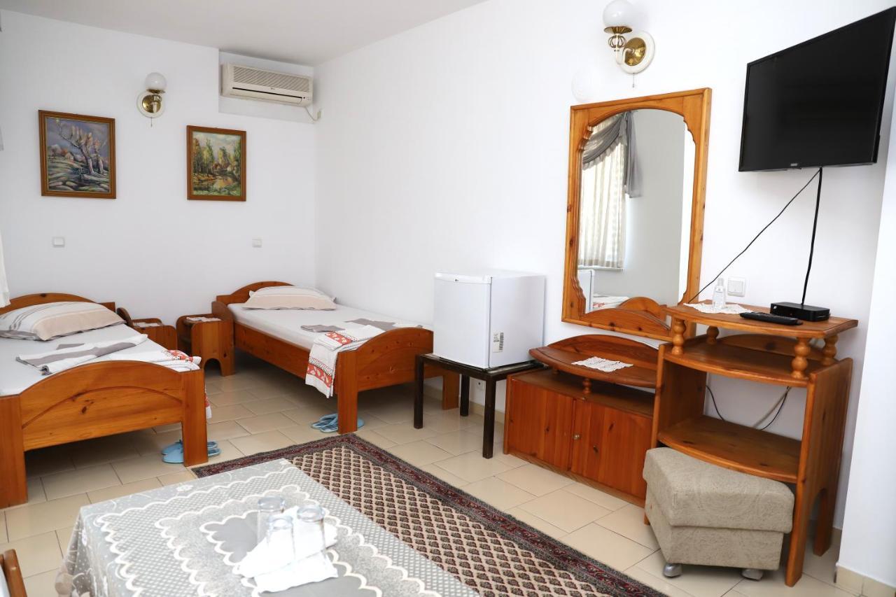 Hotel Mishel Kocherinovo Extérieur photo