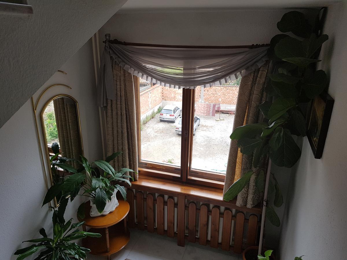 Hotel Mishel Kocherinovo Extérieur photo