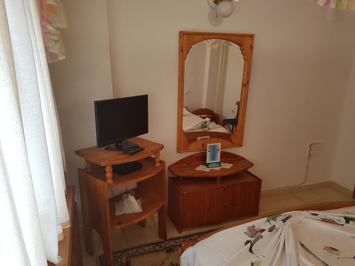 Hotel Mishel Kocherinovo Extérieur photo